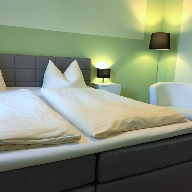 Weinhotel Roemerbad Bad Salzuflen Room photo